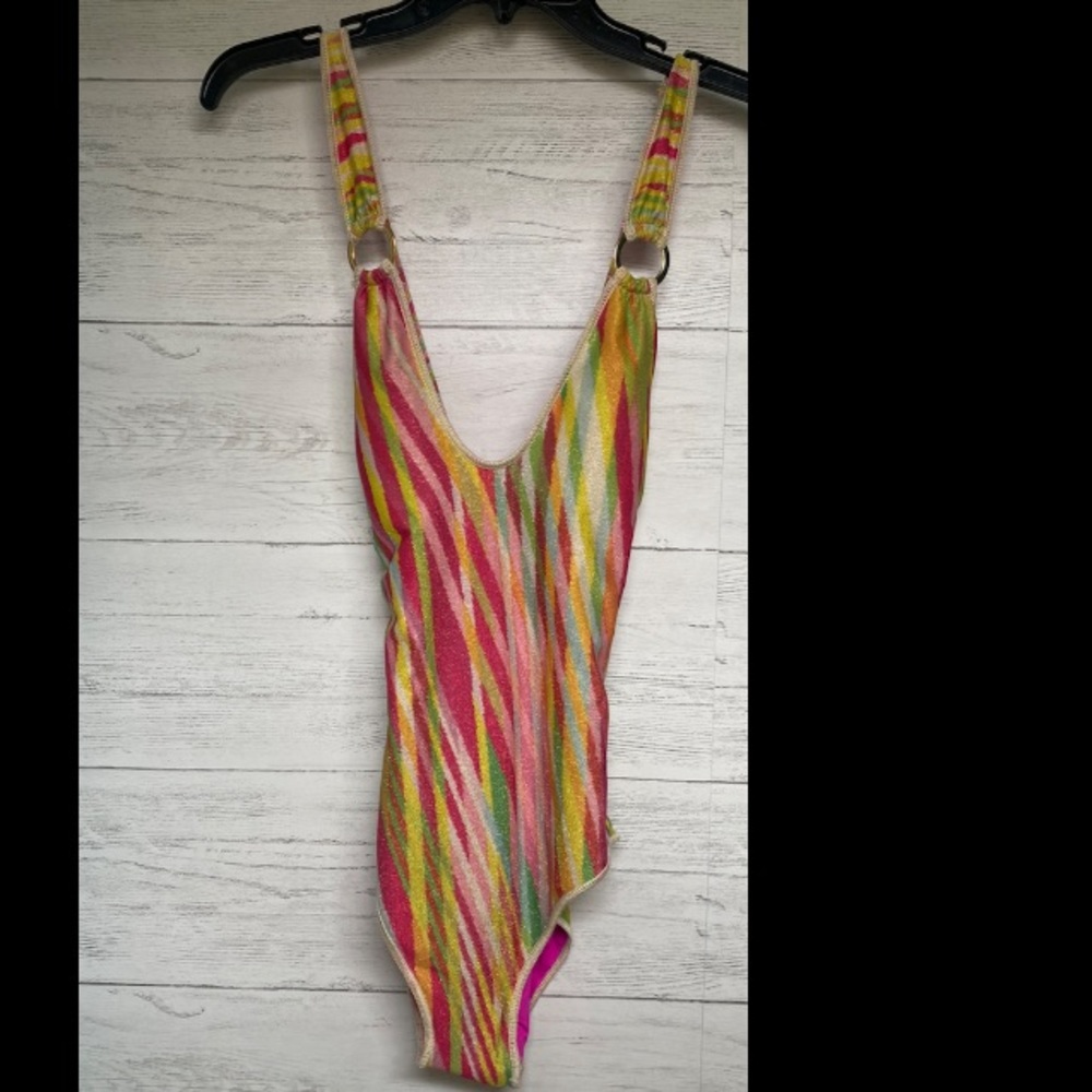 ⭐️NEW Becca Stripe Print Awaken Londyn Metallic Ring One Piece Swimsuit - Picture 3 of 6